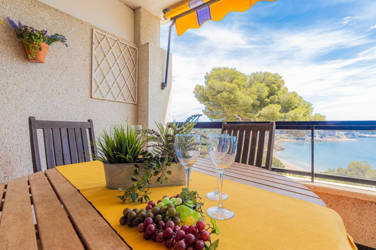 Playa Larga Arysal Apartment Salou Bagian luar foto