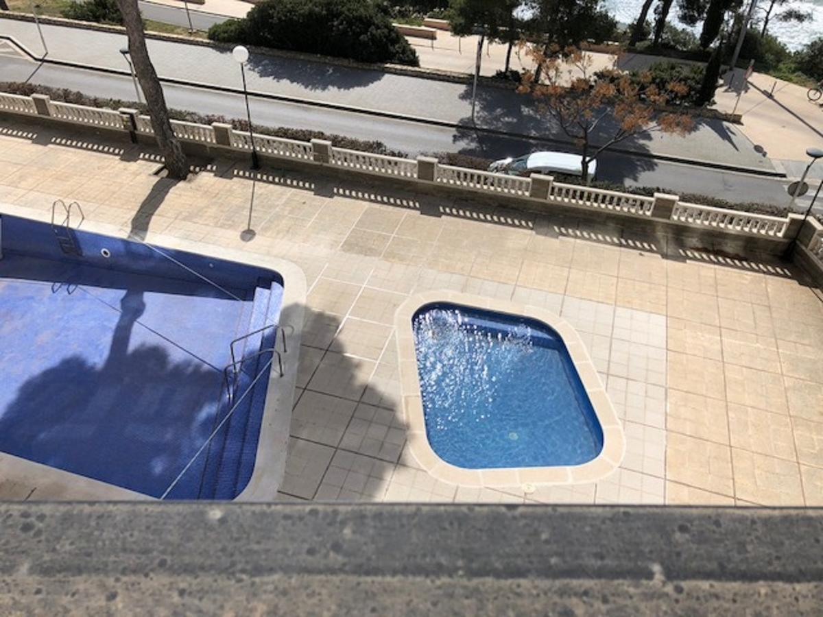 Playa Larga Arysal Apartment Salou Bagian luar foto